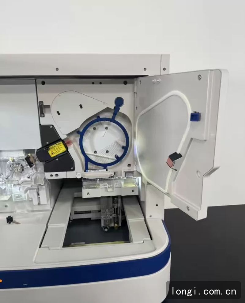 Applied Biosesystems Hitachi 3500 Genetic Analyzer 24通道毛細管電泳熒光檢測係統 06.jpg