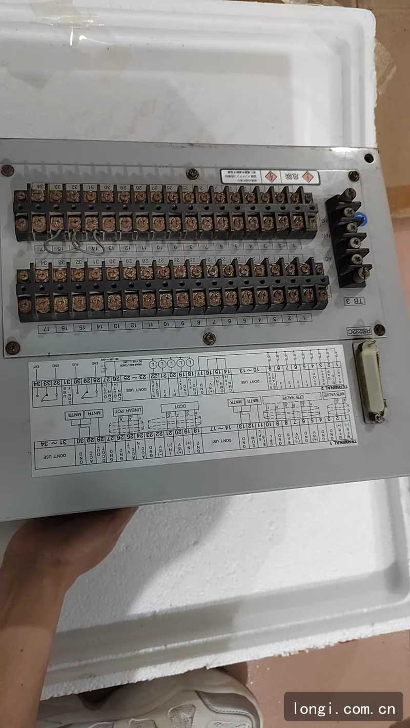拆機霍尼（ní）韋爾Honeywell IPC500控製器 工業控製模塊 拆機現貨 02.jpg