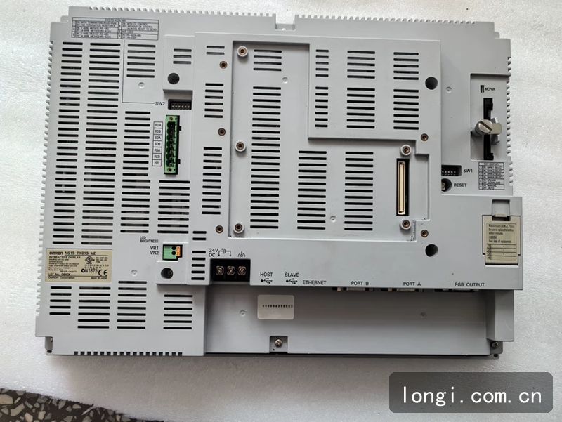 歐姆龍OMRON NS15-TX01S-V2觸摸屏 工業（yè）顯示/溫控器 拆（chāi）機現貨 01.jpg