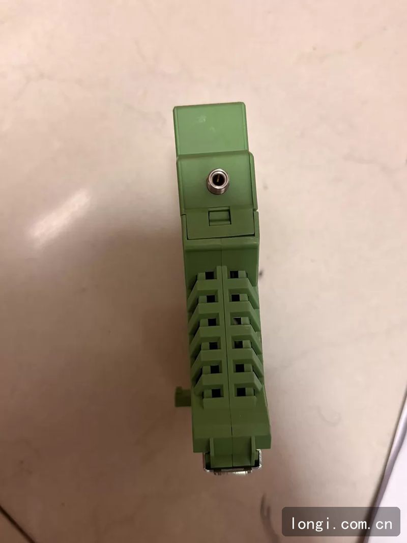 PHOTON CONTROL光纖溫度（dù）轉換器 拆機現貨 04.jpg