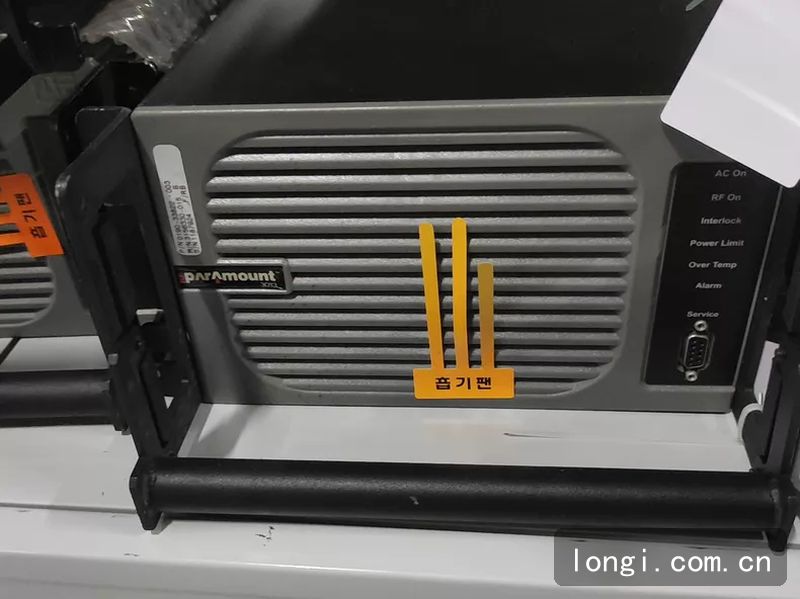 AE Paramount射頻電源3156330-015 射頻電源模（mó）塊（kuài） 全新原裝現貨 02.jpg