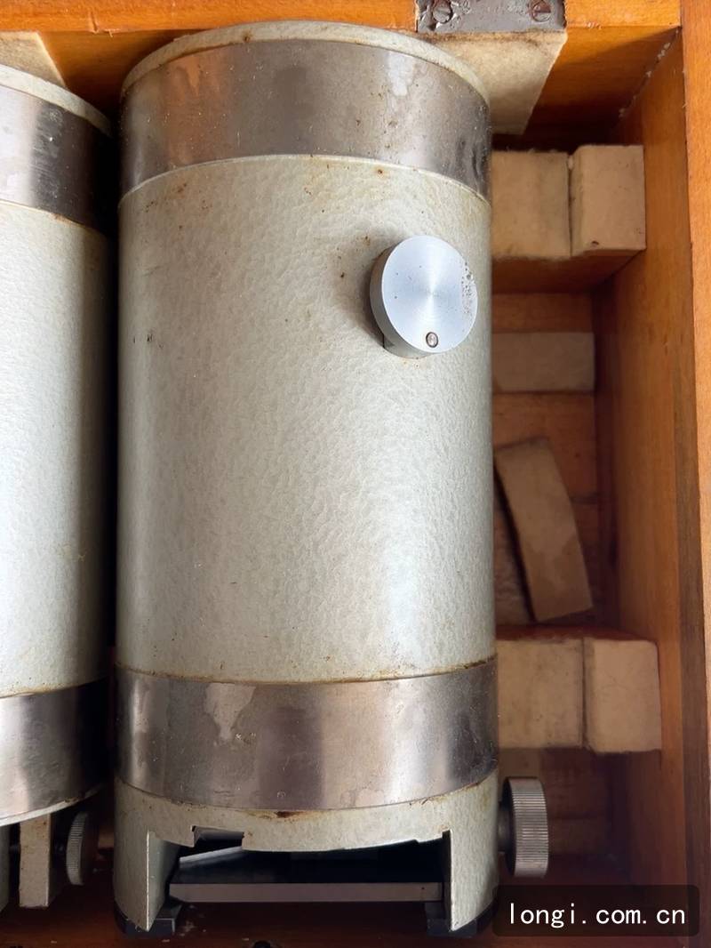 萬能工具顯微鏡（jìng）V型架 顯微鏡配件 拆機現貨 機械附件/儀器配件 02.jpg
