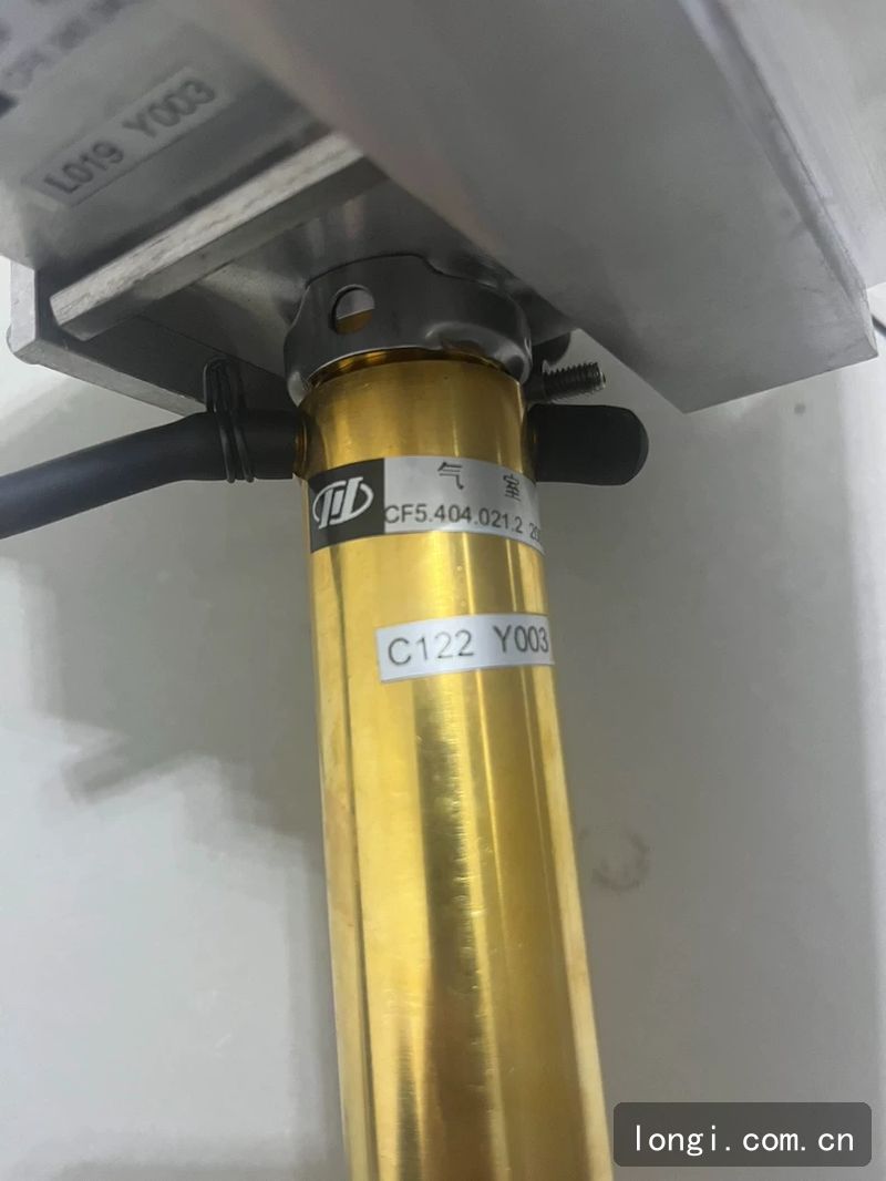 隔爆型智能紅外線氣體分析器 隔爆型紅外線氣體分析器 拆（chāi）機現（xiàn）貨 03.jpg