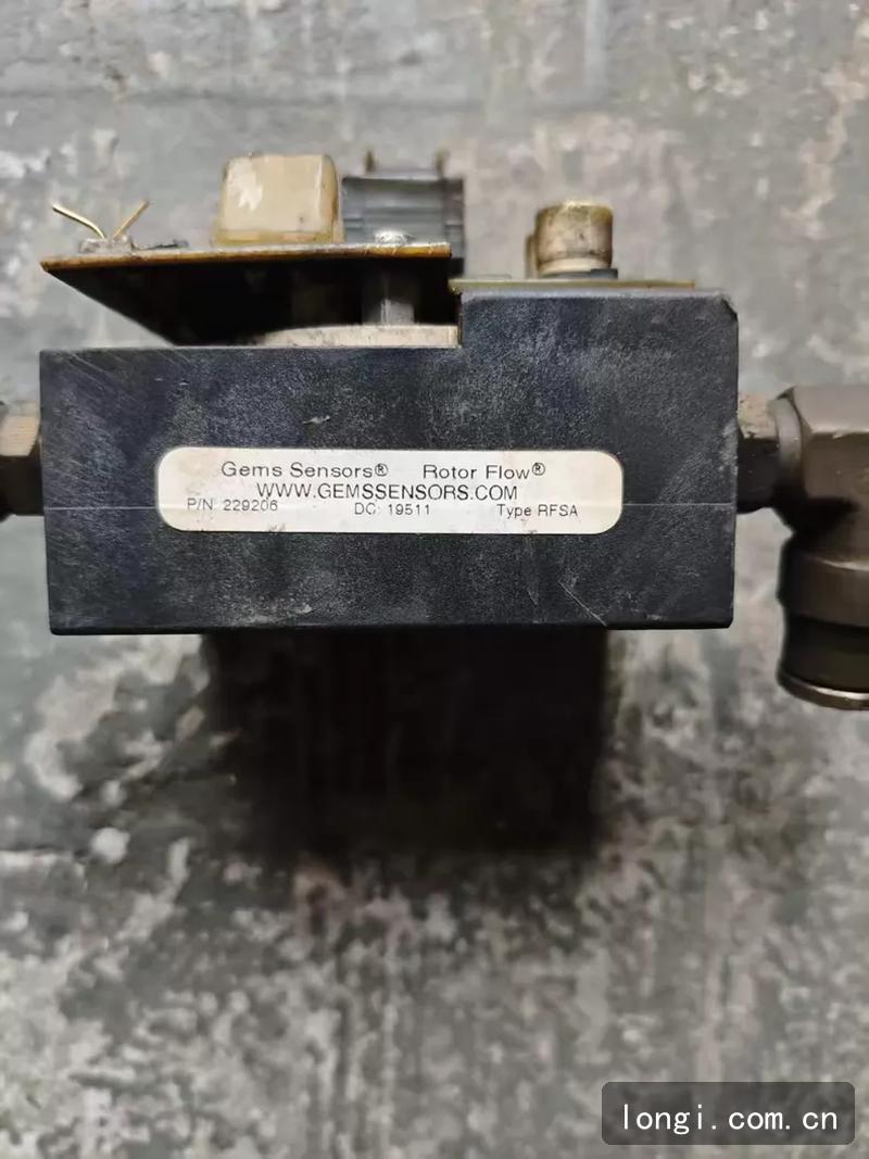海寶Hypertherm流量控製板+流量傳感器229206 檢測設備配件 配件機現貨 流量控製板和傳感器（qì） 04.jpg