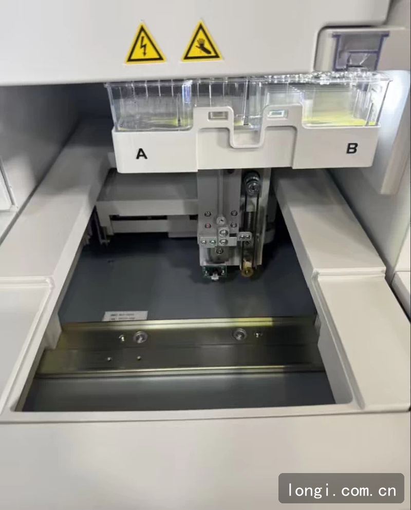 Applied Biosesystems Hitachi 3500 Genetic Analyzer 24通道毛細管電（diàn）泳（yǒng）熒光檢測係統 05.jpg