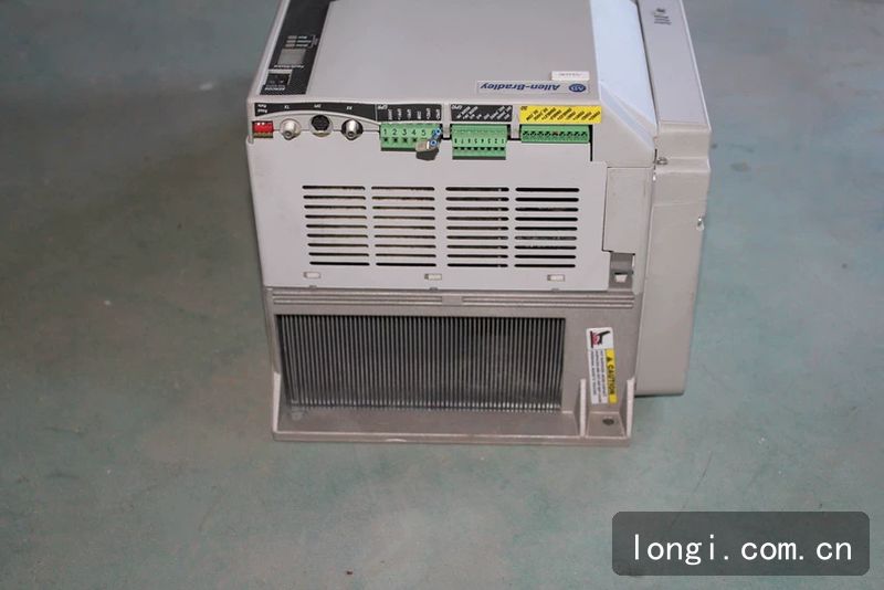 Allen-Bradley 2099-BM06-S 羅克韋爾伺（sì）服驅動器（qì） 原裝現貨 02.jpg