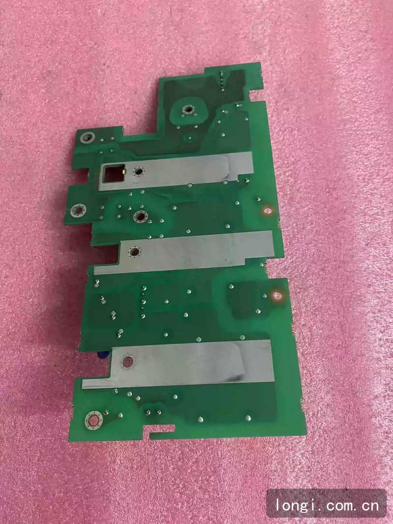 RVAR-5612浪（làng）湧吸收板 ABB ACS800係列變頻器75-90-110KW-132KW濾波板C 現貨 03.jpg