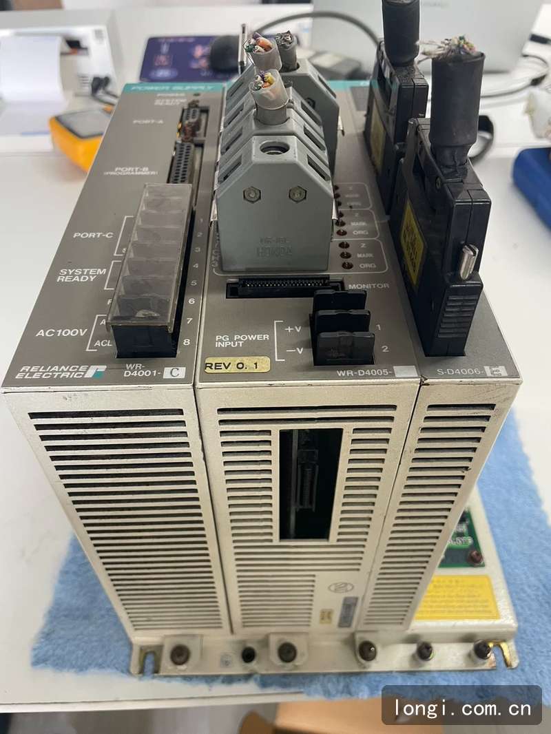 瑞恩驅動器DDS5000 二手（shǒu）拆機 拆機現貨 驅動器及電機（jī）配（pèi）件 02.jpg