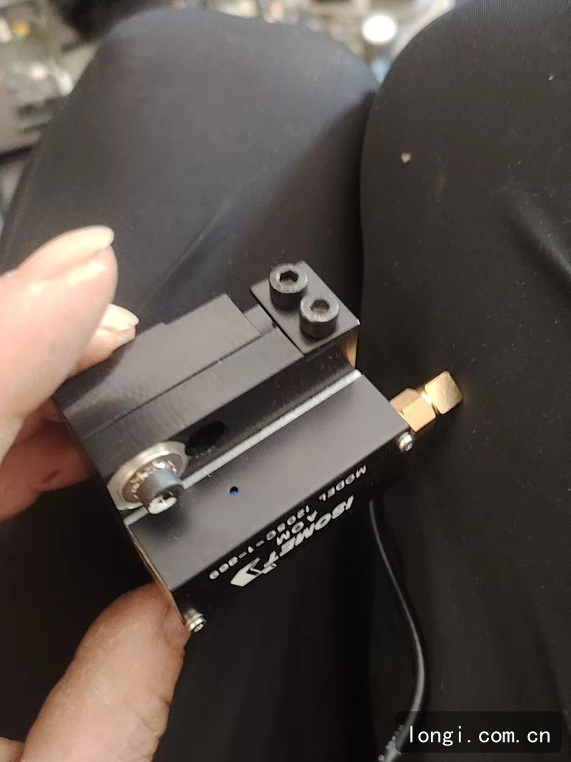 美國ISOMET AOM 1205C-1-869激光聲光調（diào）製器 光學（xué）配件 拆機現貨 光（guāng）學/激光配件（jiàn） 02.jpg