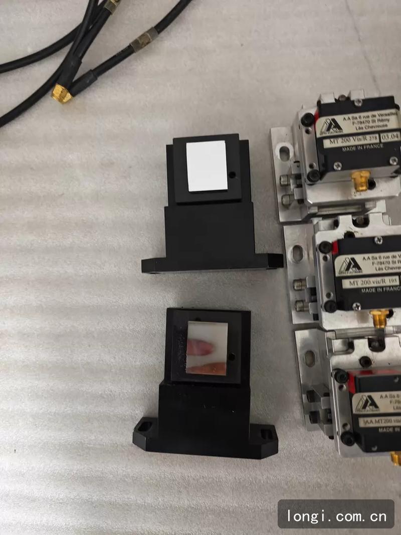 AA.MT200.visR 559聲光調製器 工業控（kòng）製（zhì）模塊 配件（jiàn）機現貨 光學/激（jī）光配件 06.jpg