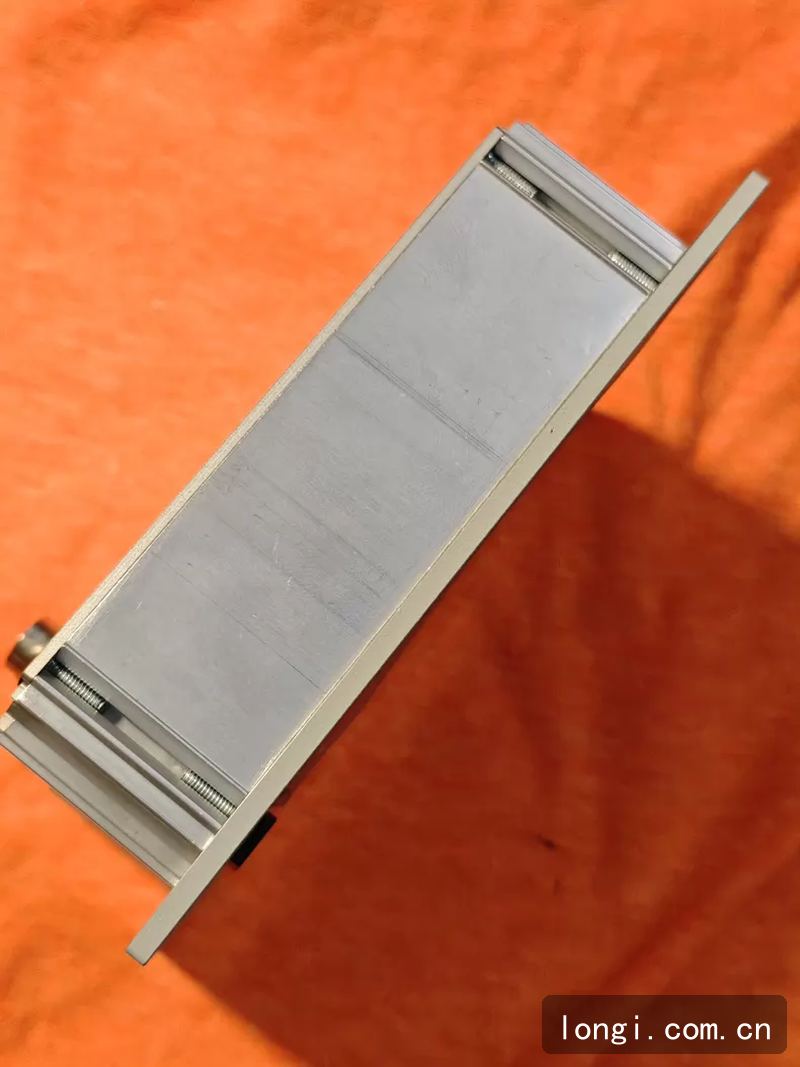 INFICON CU1000 560-320 控製（zhì）單元 英福康檢漏儀配（pèi）件現貨 02.jpg